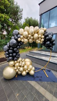 Balonková dekorace - zlatý kruh - 2 m